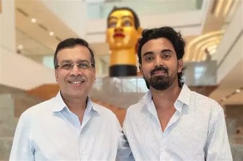 cricbuzz ipl|KL Rahul meets LSG owner Sanjiv Goenka as IPL retention.